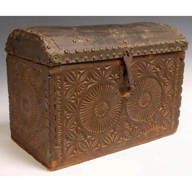 Early 18th C. Spanish Colonial Baroque Period Leather Clad Dovetail Carved Domed Small Domed Blanket Chest Coffer Antique Travel Trunk For Sale - Image 11 of 11