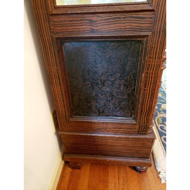 Brown 19th-C. Belgian Aesthetic Movement Grain-Painted Three-Sided Glass Display Vitrine Cabinet For Sale - Image 8 of 13
