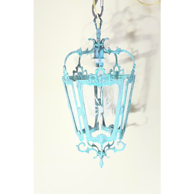 Antique Style Solid Brass Hanging Hallway Lantern W/ Etched Starburst Glass For Sale In Miami - Image 6 of 16