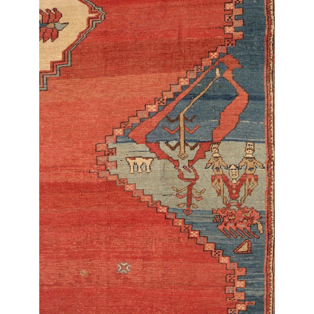 Antique Persian Serapi Carpet, Handmade Wool Oriental Rug, Ivory Rust Light Blue For Sale In New York - Image 6 of 18