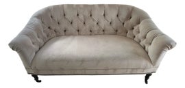 Example of Loveseats