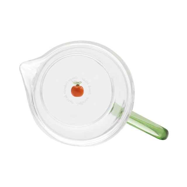 In the category of tableware with internal decorations, the Teca Frutta carafe represents a revolution. These borosilicate...