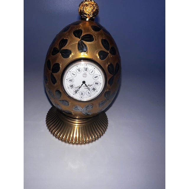 1900s Theo Faberge Clover Egg Table Clock For Sale - Image 9 of 12