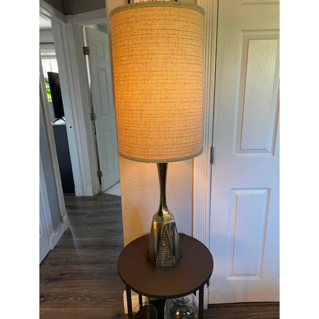 Mid-Century Modern 1950s Mid Century Modern Barr & Weiss Brutalist Brass Table Lamps - Pair For Sale - Image 3 of 5