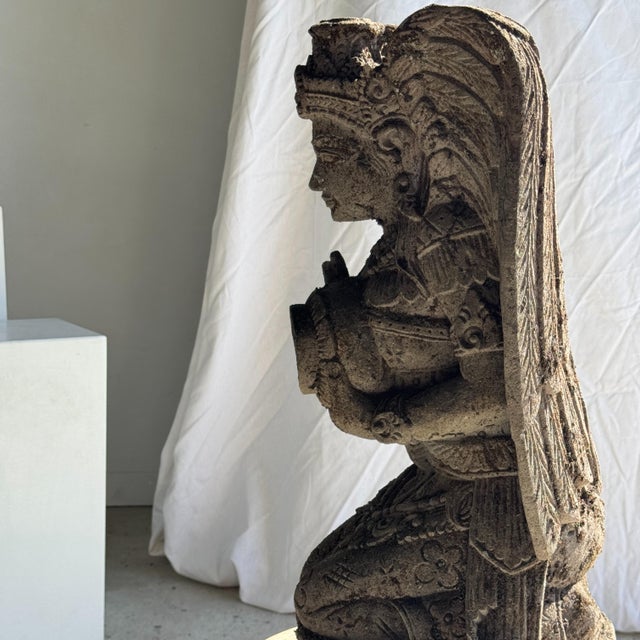 Unknown, Traditional Indonesian Sculpture of a Winged Deity in Volcanic Limestone, 1980s, Stone For Sale - Image 4 of 11