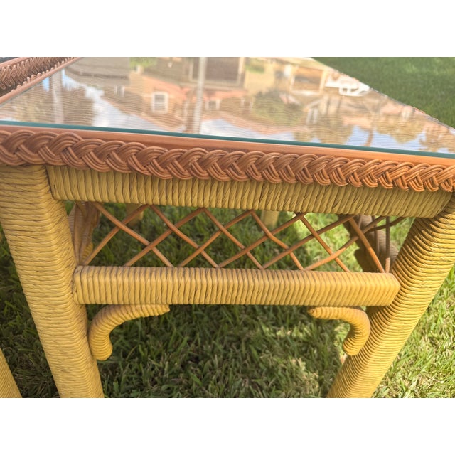 1980s Pair of Vintage Henry Link Wicker End Tables With Glass Tops - Lexington Furniture For Sale - Image 5 of 11