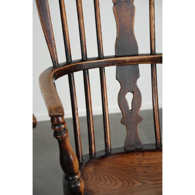 Antique English Highback Windsor Dining Chairs, Set of 4 For Sale - Image 11 of 18