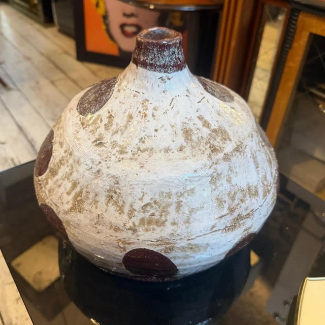 Contemporary 1960s Guido Gambone Style Organic Modern Brown and White Ceramic Italian Vase For Sale - Image 3 of 14