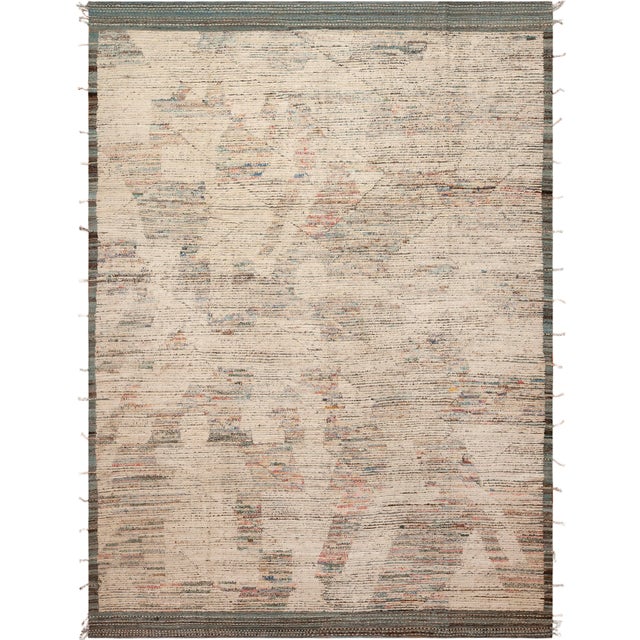 Gorgeous Contemporary Muted Tones Rug, Country of Origin: Central Asia, Circa Date: Modern