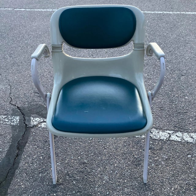 1980s Postmodern Armchairs Giancarlo Piretti & Emilio Ambasz for Dorsal - Set of 11 For Sale - Image 10 of 13