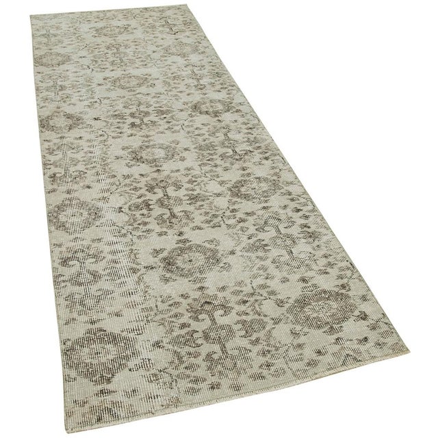 Vintage handmade runner rugs are exquisite, handwoven pieces adorned with traditional Turkish patterns. They acquire...