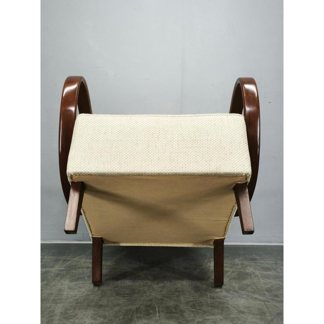 Art Deco Bentwood Armchair by Jindřich Halabala, Former Czechoslovakia, 1940s For Sale - Image 3 of 16