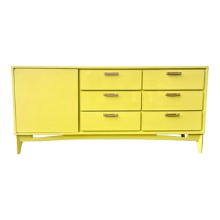1950’s Mid-Century Modern Citrus Lacquered Credenza by Red Lion Furniture For Sale