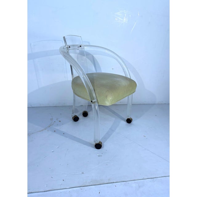 Mid-Century Modern Vintage Lucite Dining Chairs Set of 4 For Sale - Image 3 of 5