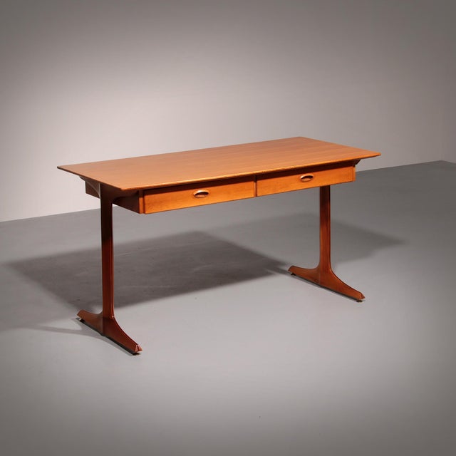 Italian Architects Walnut Desk by Gianfranco Frattini for Bernini, 1950s For Sale - Image 12 of 12