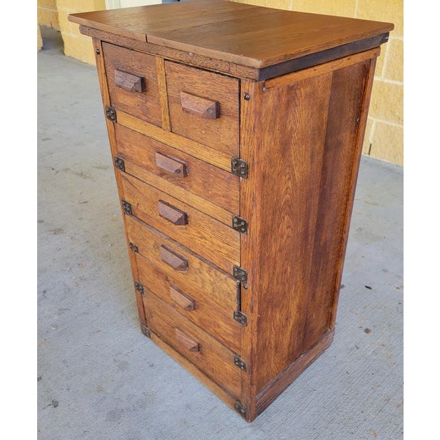 Antique American Arts & Crafts Oak Storage Cabinet, c.1910 For Sale - Image 4 of 9