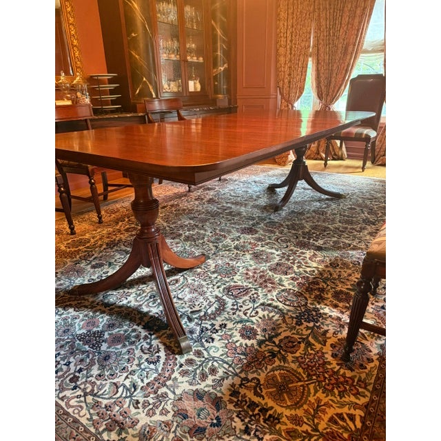 American Early 1900s Drexel Durham Mahogany Dining Set - Duncan Phyfe Style - Table W/ 3 Leaves + Captains Chair + 5 Side Chairs For Sale - Image 3 of 11