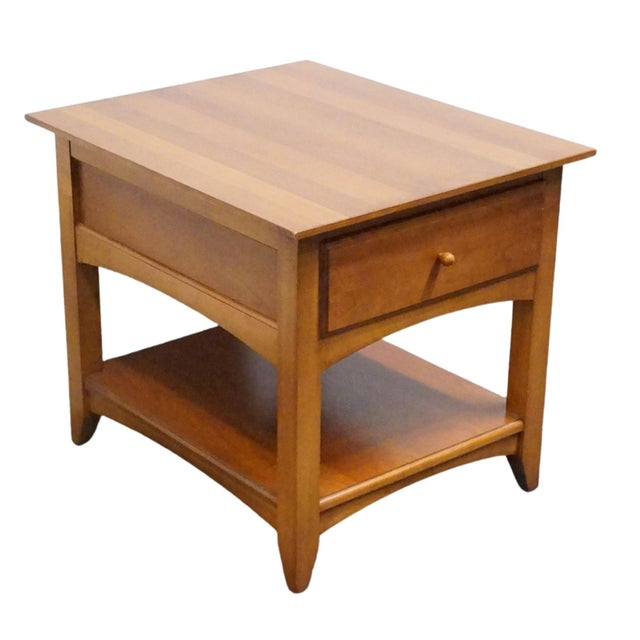 THOMASVILLE FURNITURE Impressions Bridges Collection Solid Cherry Early American Shaker Style 23" Accent End Table 23.5"...