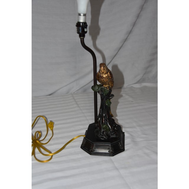 Vintage Parrot Parakeet Bird Perched on Tree Stump Faux Bronze Table Lamp For Sale In Palm Springs - Image 6 of 11