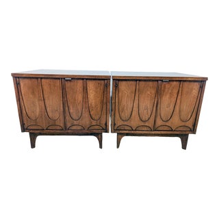 Mid-Century Broyhill Brasilia Nightstands - a Pair For Sale