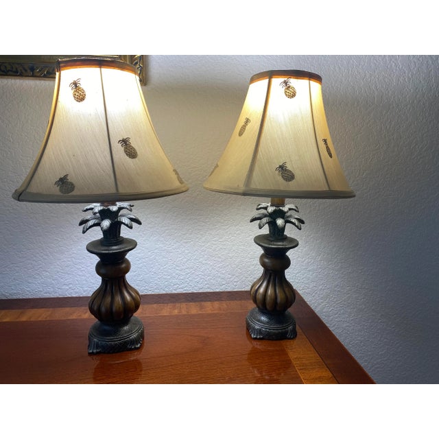 Vintage Exquisite Pair Pineapple Design Lamps Excellent Mint Condition For Sale - Image 15 of 18