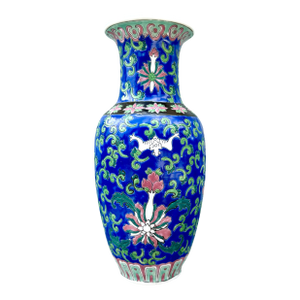 Mid Century Chinese Chinoiserie Peony Vase