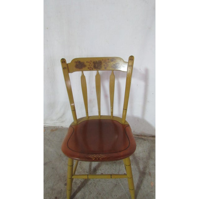 Farmhouse 1980s Hitchcock Mustard Farmhouse Dining Room Kitchen Chair For Sale - Image 3 of 6