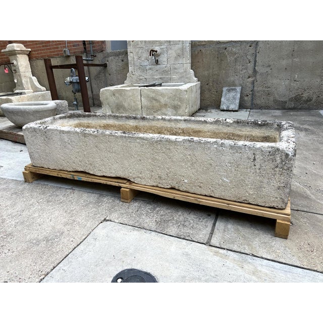 A Long Rectangular Limestone Field Trough From Burgundy, France, 19th Century For Sale In Dallas - Image 6 of 16