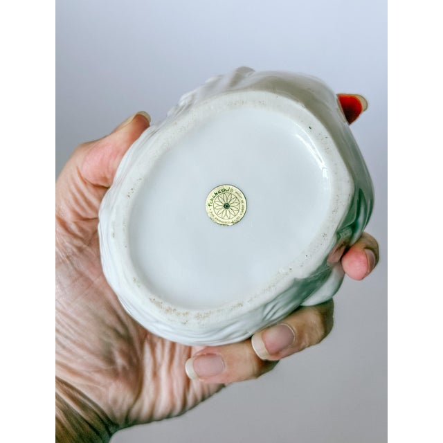 Vintage Porcelain Nesting Santa Boxes, Set of 2 For Sale In Dallas - Image 6 of 7