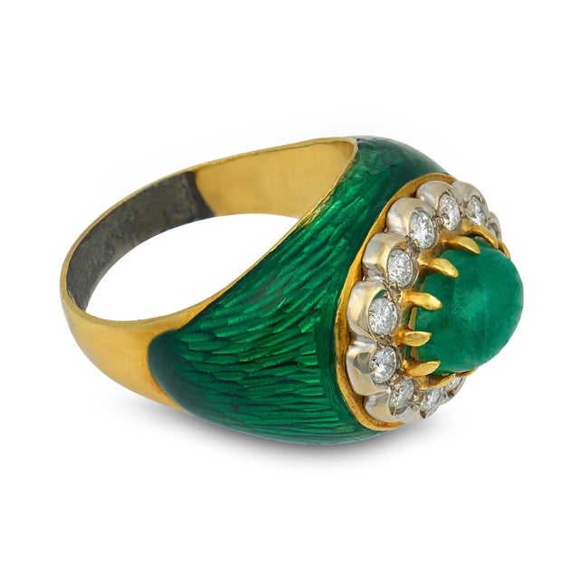 Vintage 1.50 Carat Emerald Diamond 18k Yellow Gold and Enamel Cluster Ring, Size 4 For Sale - Image 4 of 6