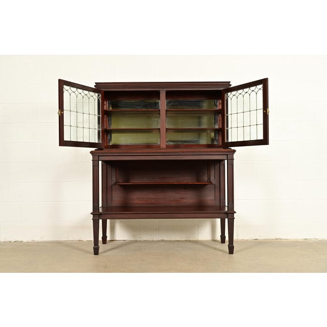 Early 20th Century Charles Rohlfs Antique Arts & Crafts Carved Mahogany Sideboard or Bar Cabinet With Leaded Glass Doors, Circa 1900 For Sale - Image 5 of 15