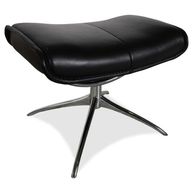 Set of City Leather Chair and Ottoman from Stressless For Sale - Image 5 of 18