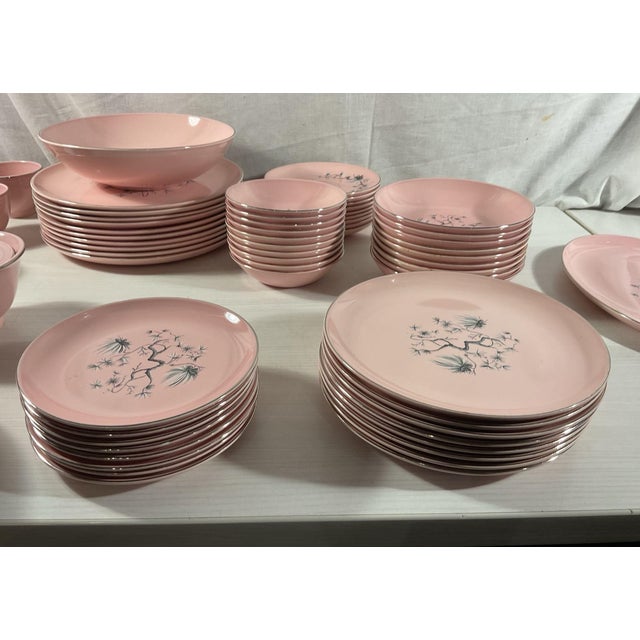 Statement 1958 Mid-Century Modern Taylor, Smith & Taylor "Dwarf Pine" Versatile Pink China Dinnerware Set - 73 Pieces For Sale - Image 6 of 12