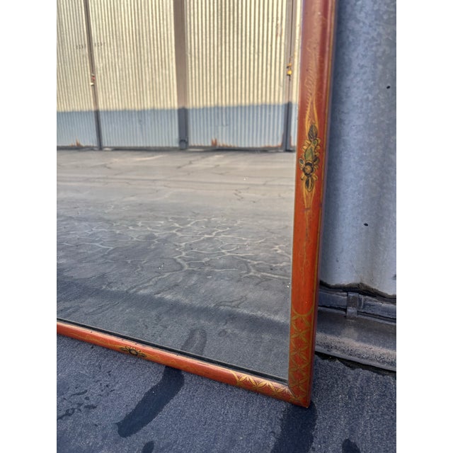 Chinoiserie Late 20th Century Queen Anne Style Chinoiserie Parcel Gilt and Red Lacquer Mirror For Sale - Image 3 of 12