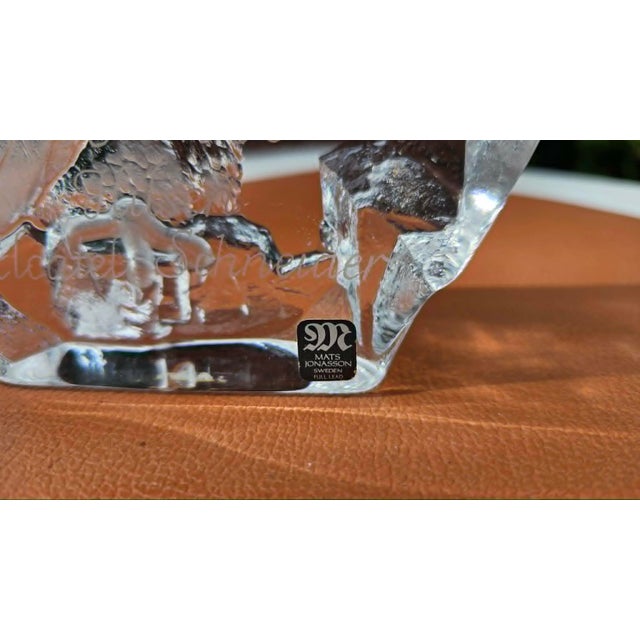 1990s Glass Sculpture, Eagle, Mats Jonasson, on the Back a Sticker and the Inscription 1995, Sweden, 1990s For Sale - Image 5 of 10