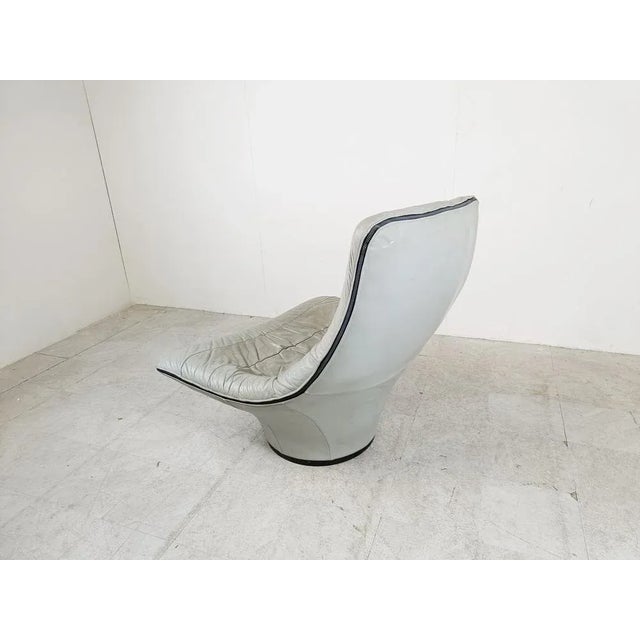 Vintage Leather Lounge Chair attributed to Gerard Van Den Berg for Montis, 1970s, in Good conditions. Designed 1970 to...