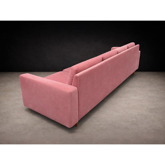 “Rectangular” Four-Seat Sofa in Hardwood & Antique Rose Velvet by Joaquim Tenreiro, Brazil, 1950s - Lot 501 For Sale - Image 9 of 14