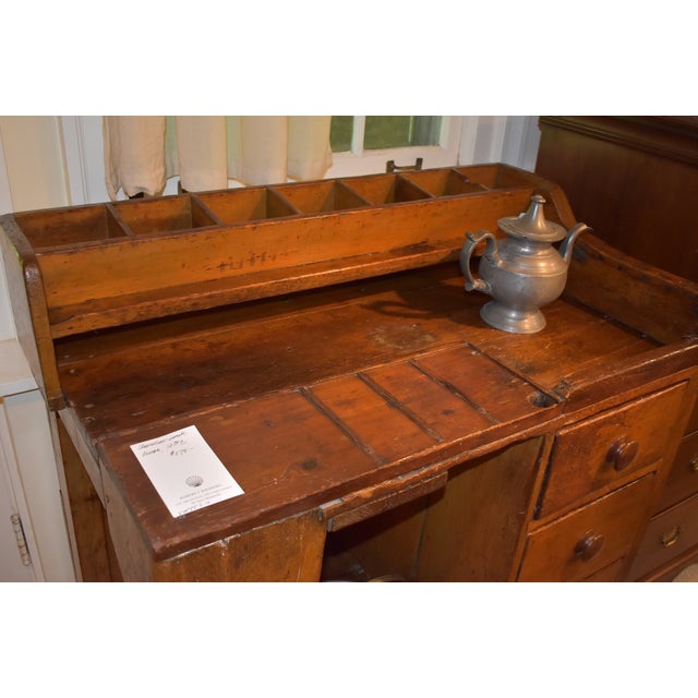 Brown American Country Workbench, 19th Century For Sale - Image 8 of 10