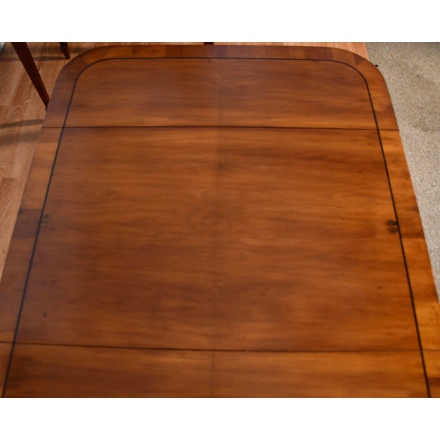 1950s Pair of Vintage Hekman Cherry Inlaid Drop-Leaf Pembroke Side Tables / End Tables For Sale - Image 18 of 18