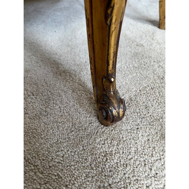 Louis XVI Gold Leaf Ottoman Bench – Tufted Damask Vanity Seat, Circa 1930s For Sale - Image 4 of 8