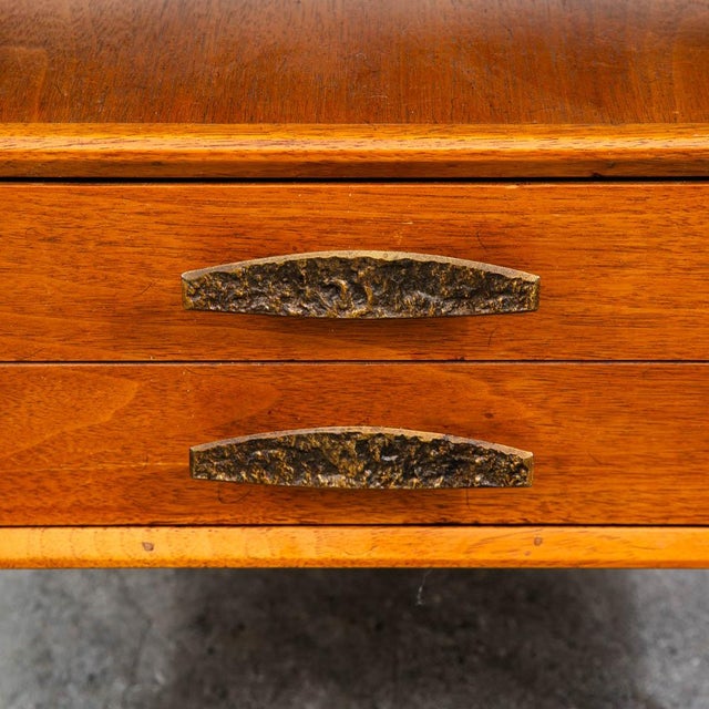 Mid Century Modern Nightstand Set Walnut Drawer End Heritage 1961 Two Side Table For Sale In Sacramento - Image 6 of 12
