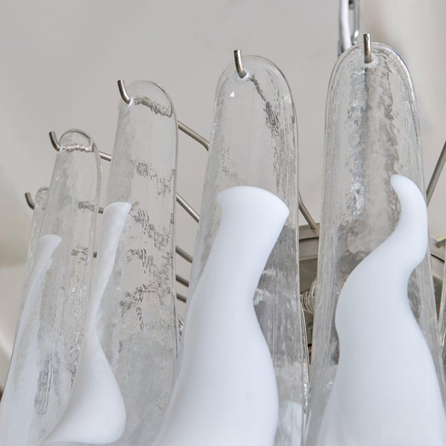 Italian Murano Glass Chandelier in the Manner of Mazzega For Sale - Image 12 of 13