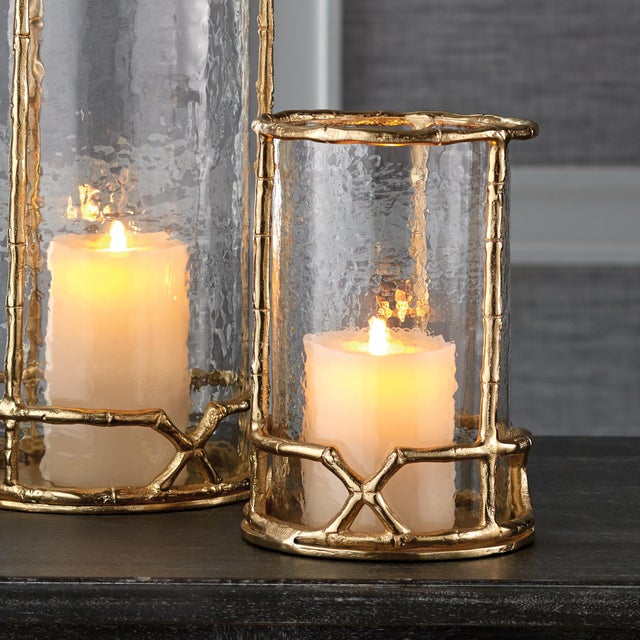 TheGold bamboolike structure and seeded glass insert are a great way to dress up your space. Also available in 16". Gold...