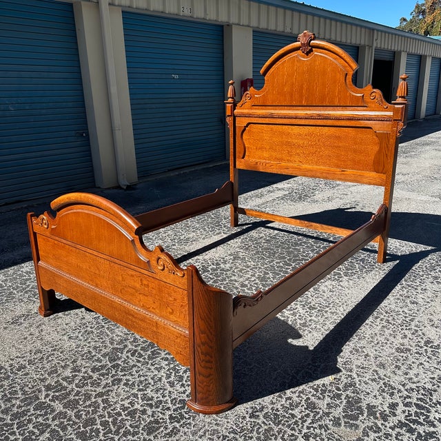 1990s Lexington Carved Victorian Mansion Oak Bed - Queen Size For Sale - Image 11 of 16