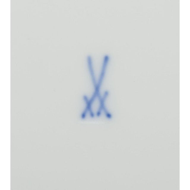 Blue Onion Patterned Porcelain Plates, Meissen, Germany, 1890s, Set of 4 For Sale - Image 9 of 10