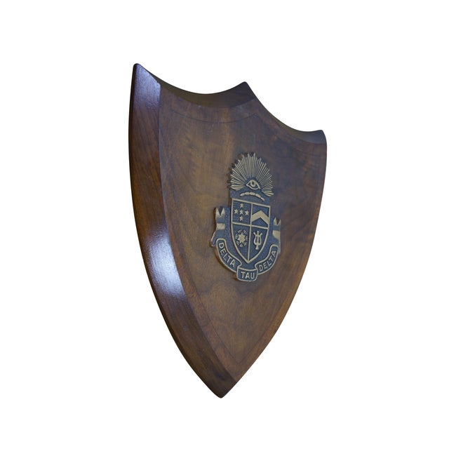 Mid-Century Modern Vintage Delta Tau Delta Bronze & Walnut Fraternity Shield Wall Plaque Crest 11" For Sale - Image 3 of 7