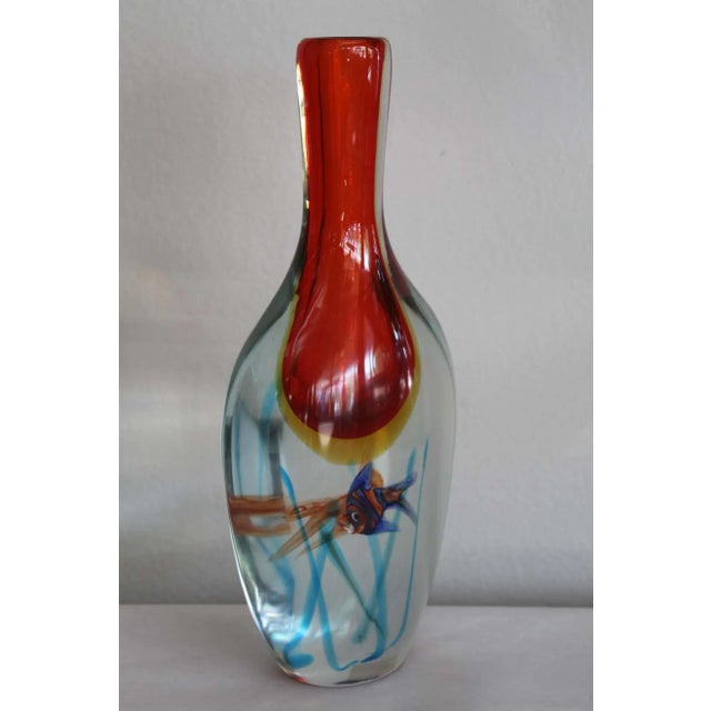 Italian 1970s Murano Hand-Blown Aquarium Vase Attributed to Alfredo Barbini For Sale - Image 3 of 10