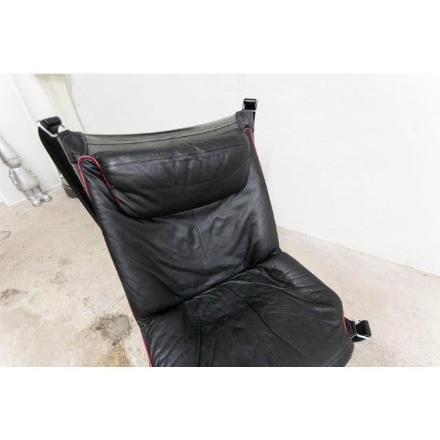 Set of Viking Armchair Set P97 & Ottoman by Sigurd Ressell for Poltrona Frau, 1980s For Sale - Image 12 of 18