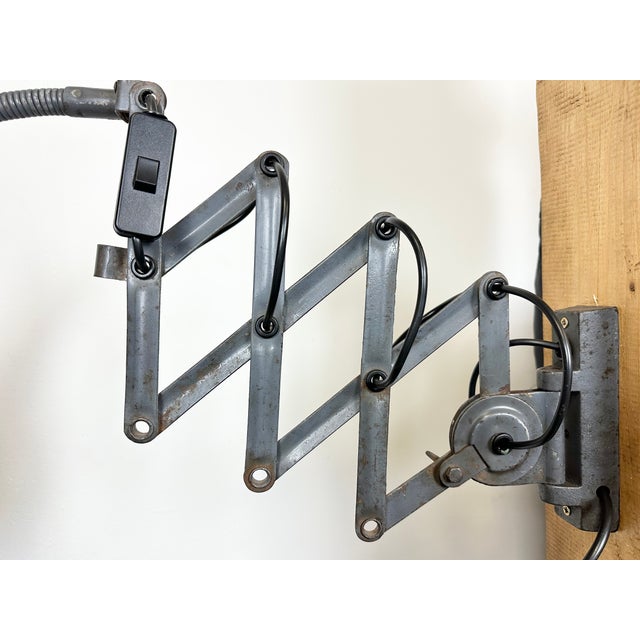 1960s Grey Industrial Scissor Wall Lamp from Elektroinstala, 1960s For Sale - Image 5 of 14