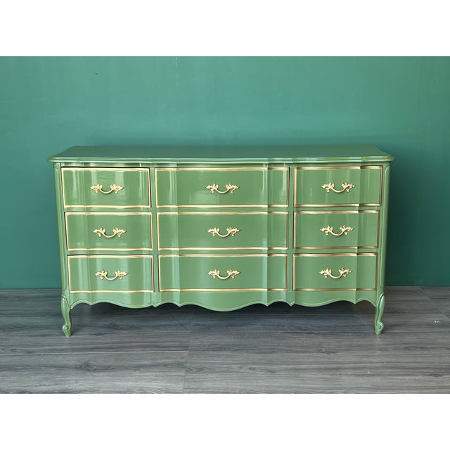Late 20th Century French Provincial Green Lacquered Dresser of Nine Drawers For Sale - Image 9 of 14